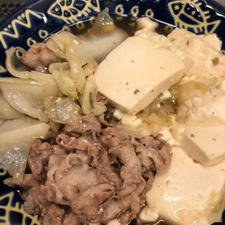 キャベツでカサ増し♪肉豆腐^_^